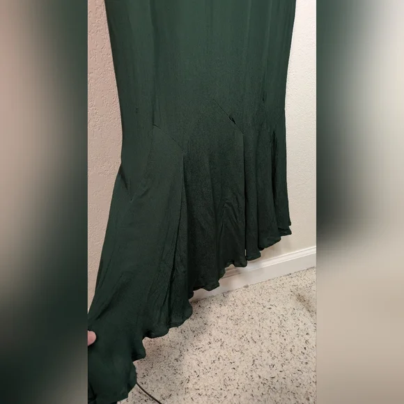 ASOS Petite Forest Green Maxi Dress - Picture 6 of 8